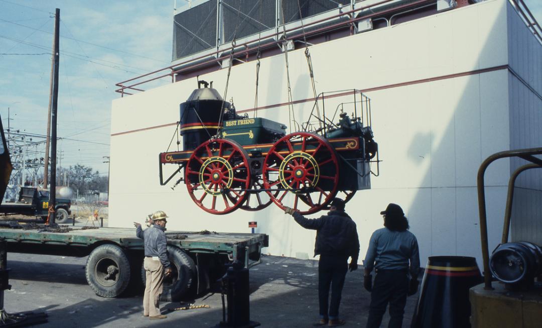 Best Friend Train delivered to the State Museum in 1988