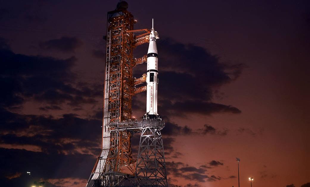 AS-210 Apollo-Soyuz on launch pad