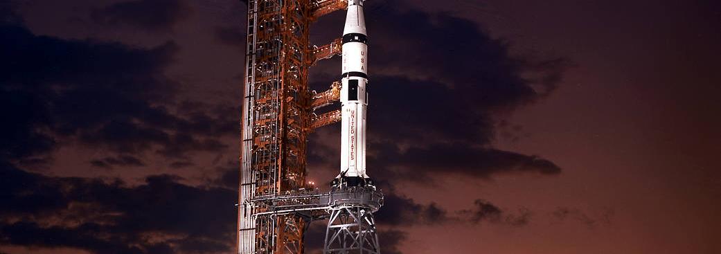 AS-210 Apollo-Soyuz on launch pad